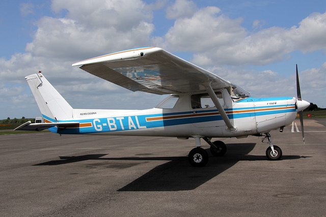 Cessna 152 - G-BTAL